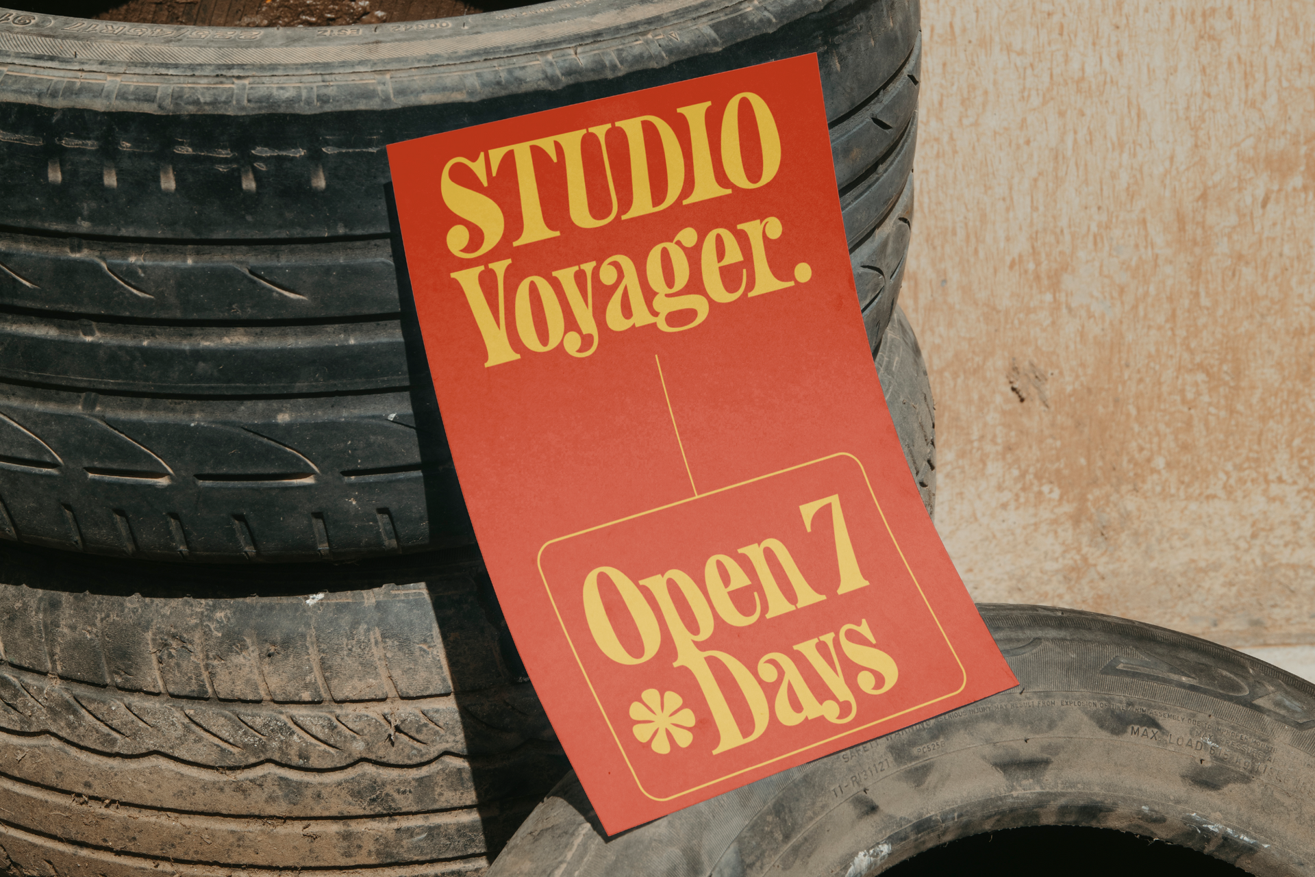 Sundown Serif